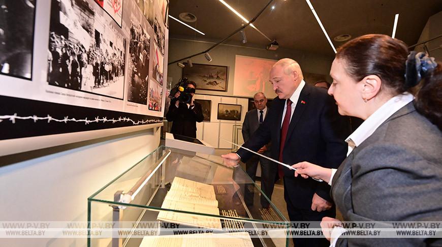 Лукашенко: в Беларуси не допустят попыток переписать историю и забрать Победу советского народа Лукашенко: в Беларуси не допустят попыток переписать историю и забрать Победу советского народа