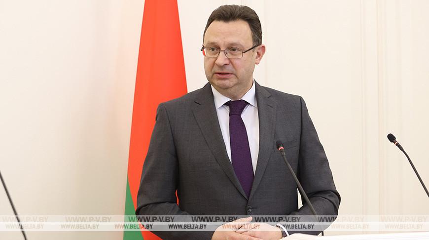 Пиневич рассказал, почему пришлось поменять тактику лечения и тестирования коронавируса Пиневич рассказал, почему пришлось поменять тактику лечения и тестирования коронавируса