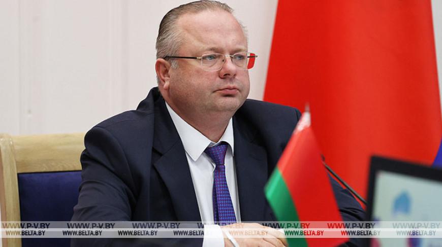 Герасимов: люди не безучастно отнеслись к предлагаемым изменениям в Конституцию Герасимов: люди не безучастно отнеслись к предлагаемым изменениям в Конституцию