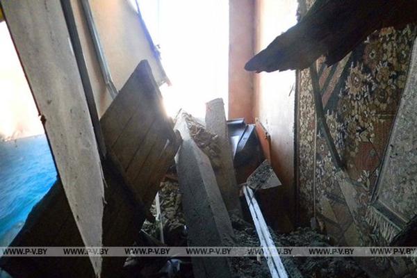 В жилом доме на улице Янки Купалы обрушился потолок В жилом доме на улице Янки Купалы обрушился потолок