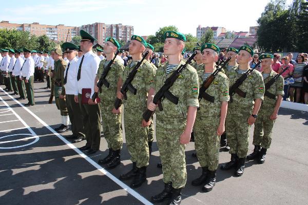 Пинский погранотряд пополнили около 80 новобранцев