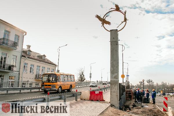 Мост через Пину открыт!