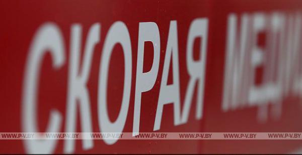 В Пинске упавшего с высоты рабочего придавило строительными лесами