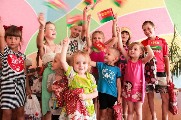 В Пинске прошла республиканская акция «В школу с добрым сердцем!»