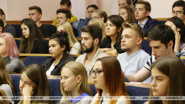 Студенты ПолесГУ пройдут стажировки в университетах-партнерах по программе Erasmus+ Студенты ПолесГУ пройдут стажировки в университетах-партнерах по программе Erasmus+