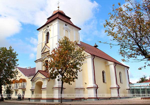 В Пинске в концертном зале подвели итоги конкурса рисунков В Пинске в концертном зале подвели итоги конкурса рисунков