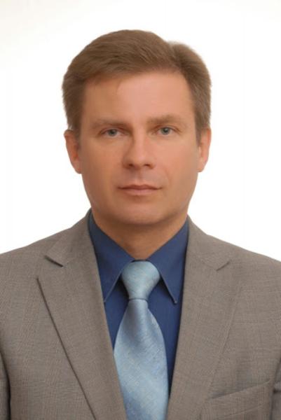 Прямую телефонную линию проведет управляющий делами горисполкома Берестень Игорь Николаевич