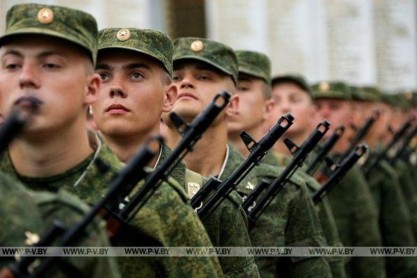 Военнослужащие, проходящие срочную военную службу, подлежат обязательному государственному социальному страхованию Военнослужащие, проходящие срочную военную службу, подлежат обязательному государственному социальному страхованию