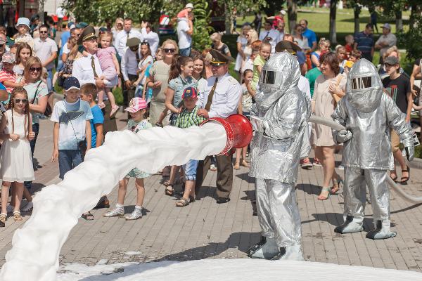 Как Пинск отметил День пожарной службы