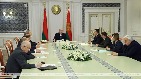 Как жить в новой эпидемической реальности?