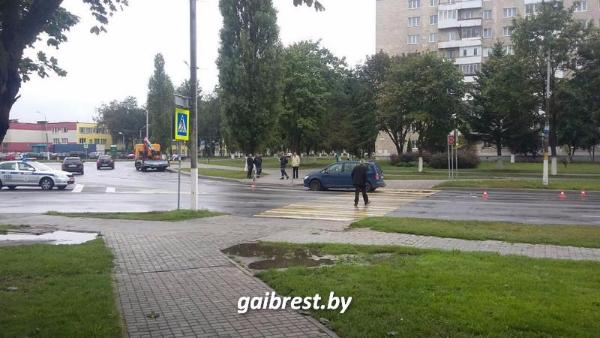 Сегодня на пешеходном переходе по ул. Центральной пинчанин сбил бабушку и внучку Сегодня на пешеходном переходе по ул. Центральной пинчанин сбил бабушку и внучку