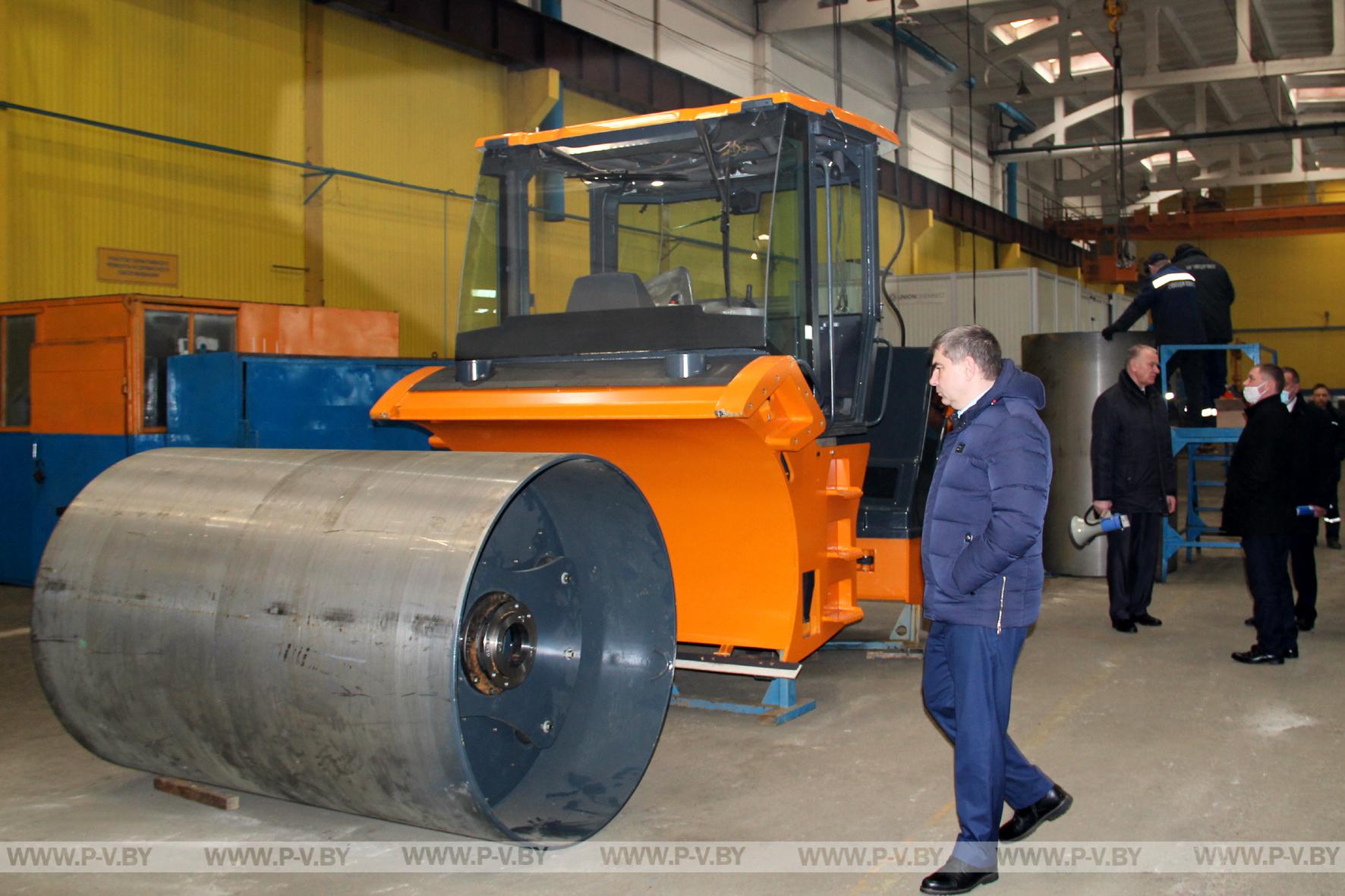 ЗАО «Амкодор-Пинск» планирует существенно нарастить объемы производства, в том числе за счет увеличения поставок своей техники белорусским аграриям
