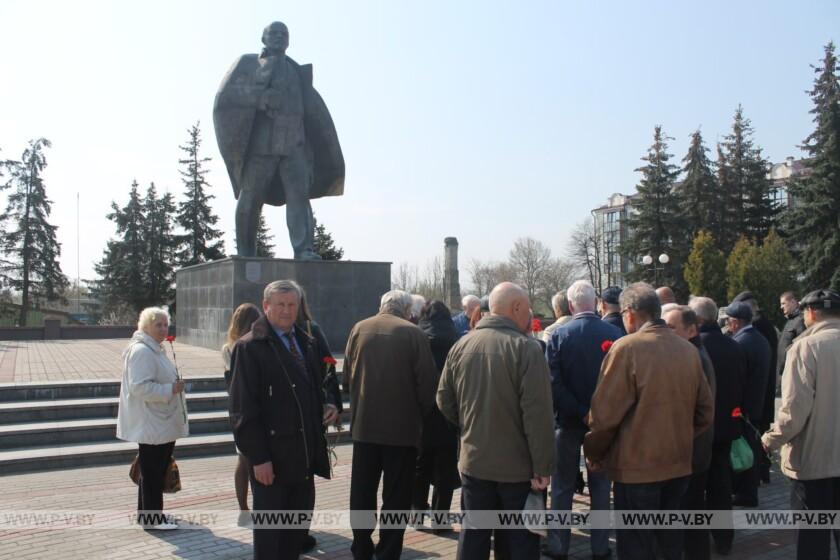 22 апреля день рождения Владимира Ленина. Как его праздновали в Пинске?
