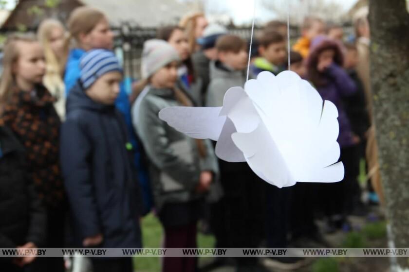 В Пинске состоялся митинг-реквием, посвящённый памяти жертв чернобыльской трагедии