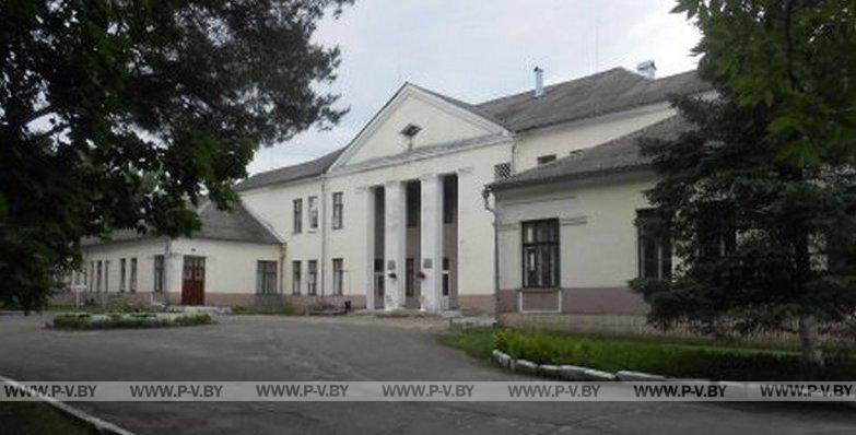 Построят новый лечебный корпус, здания двух лабораторий и рентгенкабинета пойдут под снос Построят новый лечебный корпус, здания двух лабораторий и рентгенкабинета пойдут под снос