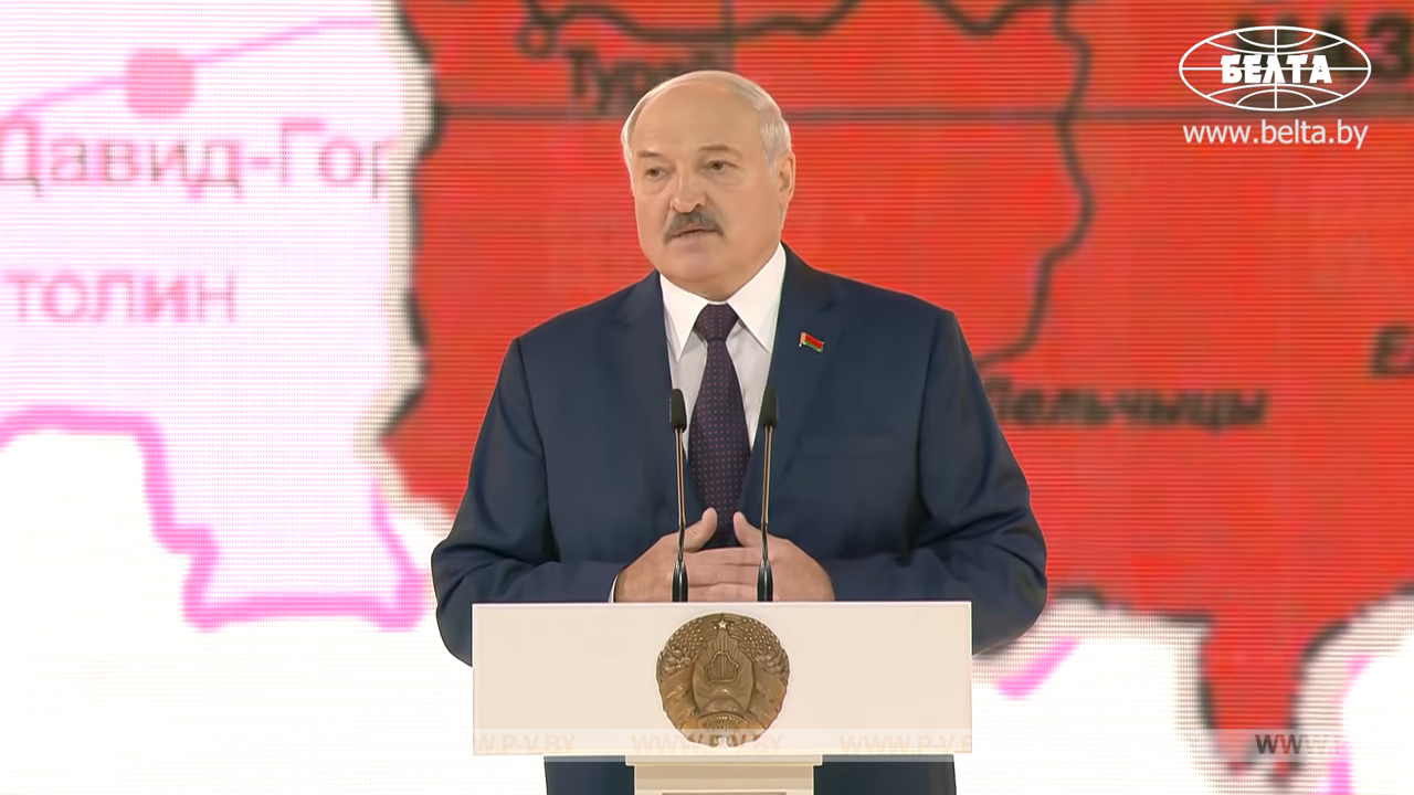 Лукашенко: И нечего здесь делать тем, кто преступников тащит из забытья! | Полная речь 17 сентября Лукашенко: И нечего здесь делать тем, кто преступников тащит из забытья! | Полная речь 17 сентября