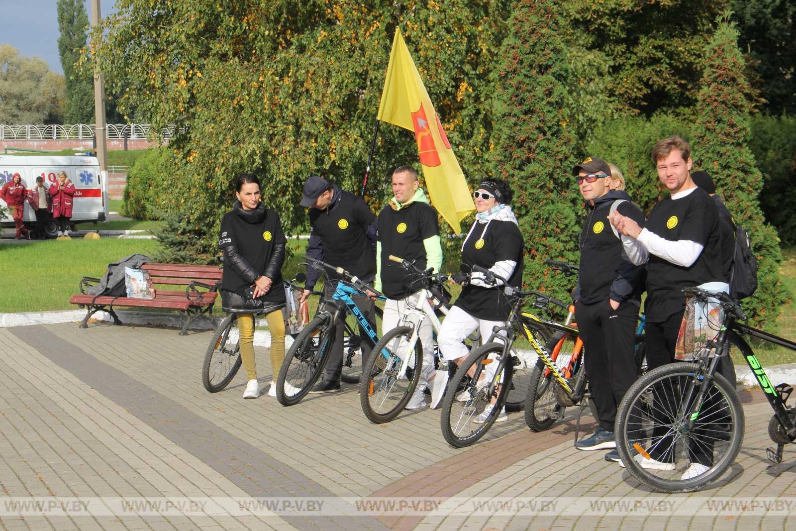 В Пинске в рамках Дня города и Года народного единства состоялось закрытие велосезона