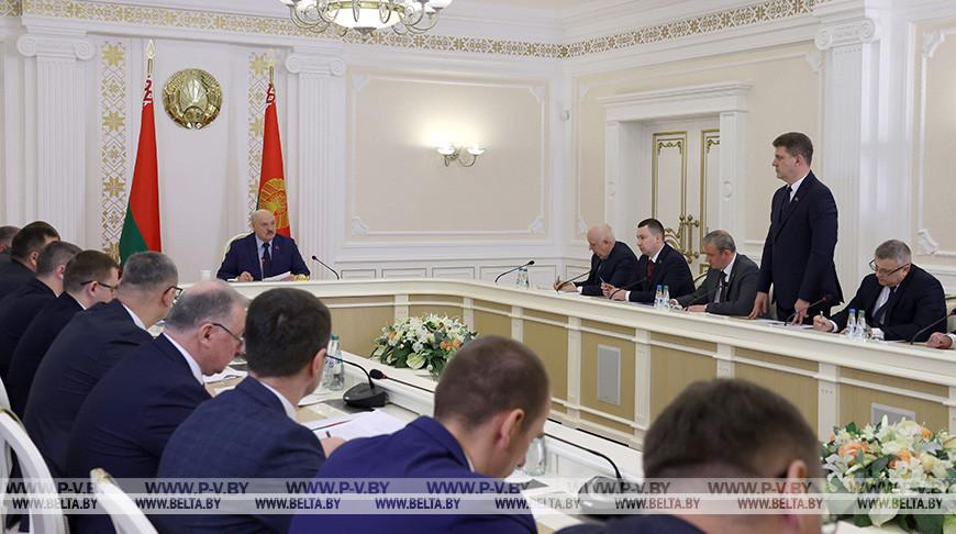 Лукашенко назвал главный критерий эффективности работы системы ЖКХ Лукашенко назвал главный критерий эффективности работы системы ЖКХ