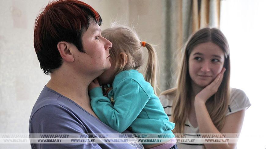 Бежавшая из Мариуполя семья обживается в Бресте Бежавшая из Мариуполя семья обживается в Бресте