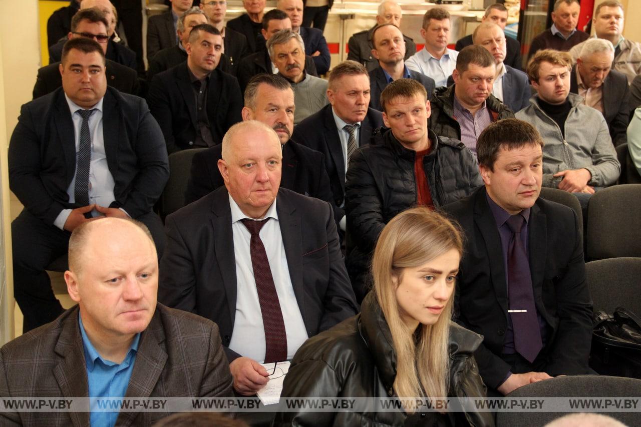 Увеличение присутствия белорусского производства в сфере ЖКХ - вопрос, который сегодня обсудили в Пинске