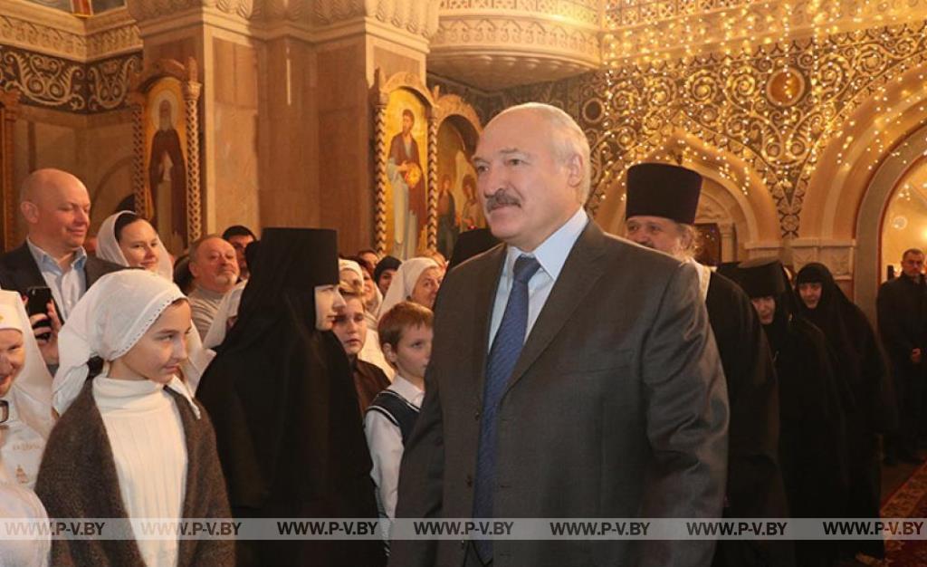 Лукашенко соседям Беларуси: давайте беречь мир и жить дружно