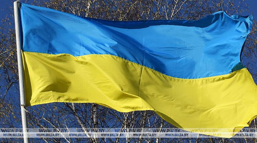 Азаров: Украине не нужна помощь Запада, страна способна восстановиться самостоятельно Азаров: Украине не нужна помощь Запада, страна способна восстановиться самостоятельно