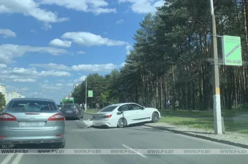 Автобус с пассажирами попал в аварию в Пинске