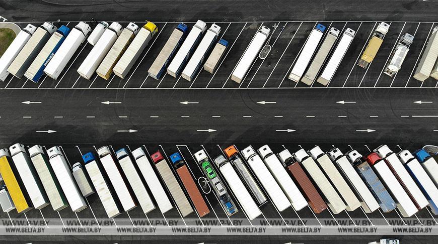 Рост товарооборота и интеграция. Назаров обсудил сотрудничество с первым вице-премьером Татарстана Рост товарооборота и интеграция. Назаров обсудил сотрудничество с первым вице-премьером Татарстана