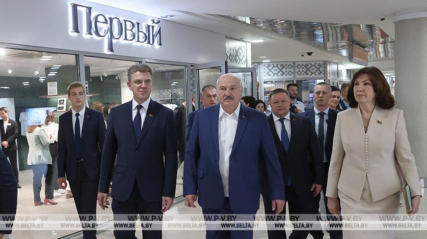"Надо продавать белорусское". Лукашенко ориентировал предприятия на активное освоение внутреннего рынка "Надо продавать белорусское". Лукашенко ориентировал предприятия на активное освоение внутреннего рынка