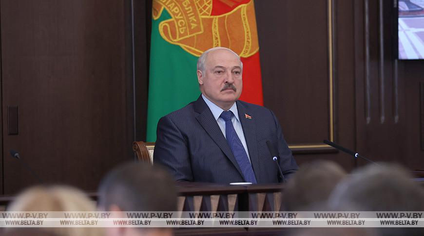 Александр Лукашенко: по итогам года Беларусь может сработать не хуже предыдущего