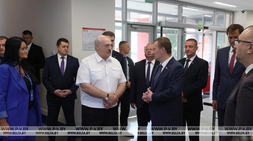 Президент поручил до конца года наладить в Беларуси производство упаковки для продуктов питания Президент поручил до конца года наладить в Беларуси производство упаковки для продуктов питания
