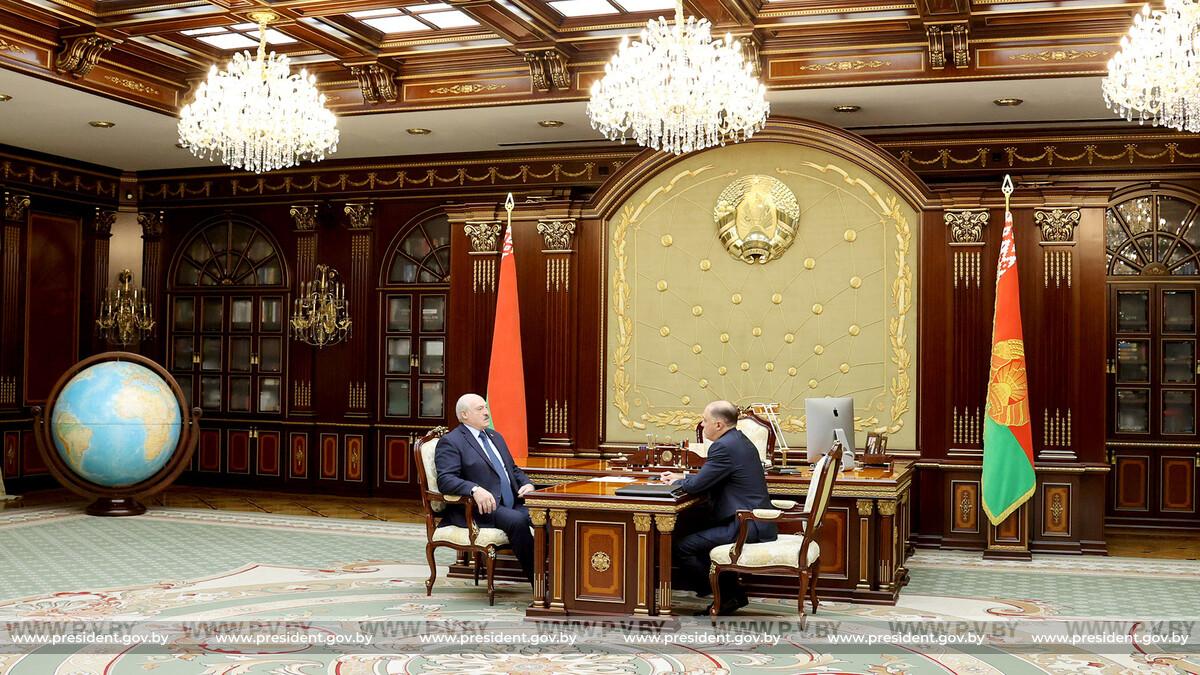 Встреча с Государственным секретарем Совета Безопасности Беларуси Александром Вольфовичем Встреча с Государственным секретарем Совета Безопасности Беларуси Александром Вольфовичем