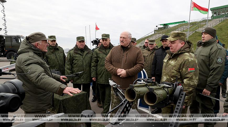 "Нежелательно, чтобы они воевали в Украине: все-таки свои люди". Лукашенко ознакомился с белорусскими беспилотниками "Нежелательно, чтобы они воевали в Украине: все-таки свои люди". Лукашенко ознакомился с белорусскими беспилотниками