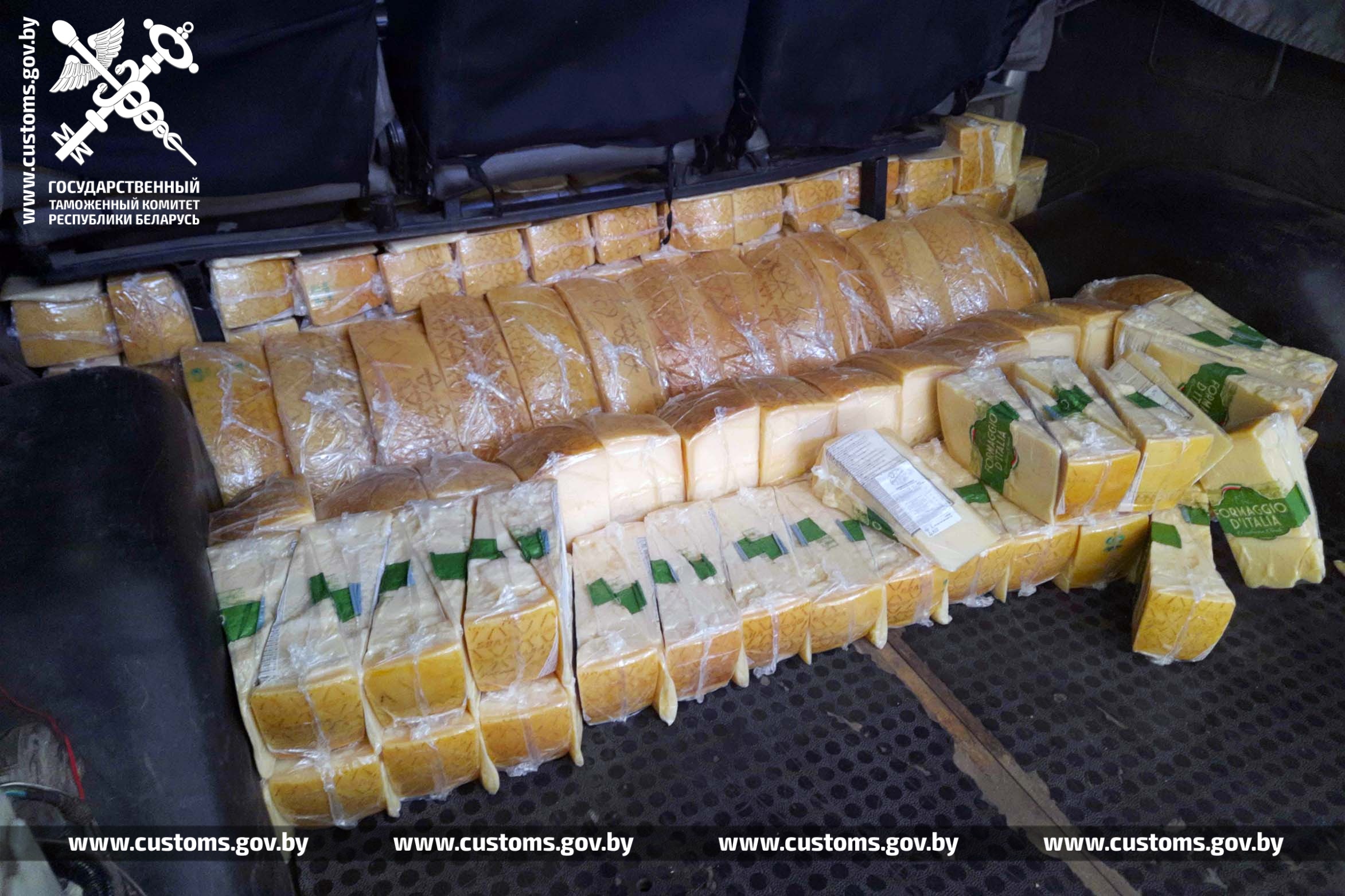 Более 3 тонн сыра «предприниматели» незаконно ввезли на территорию ЕАЭС из Польши