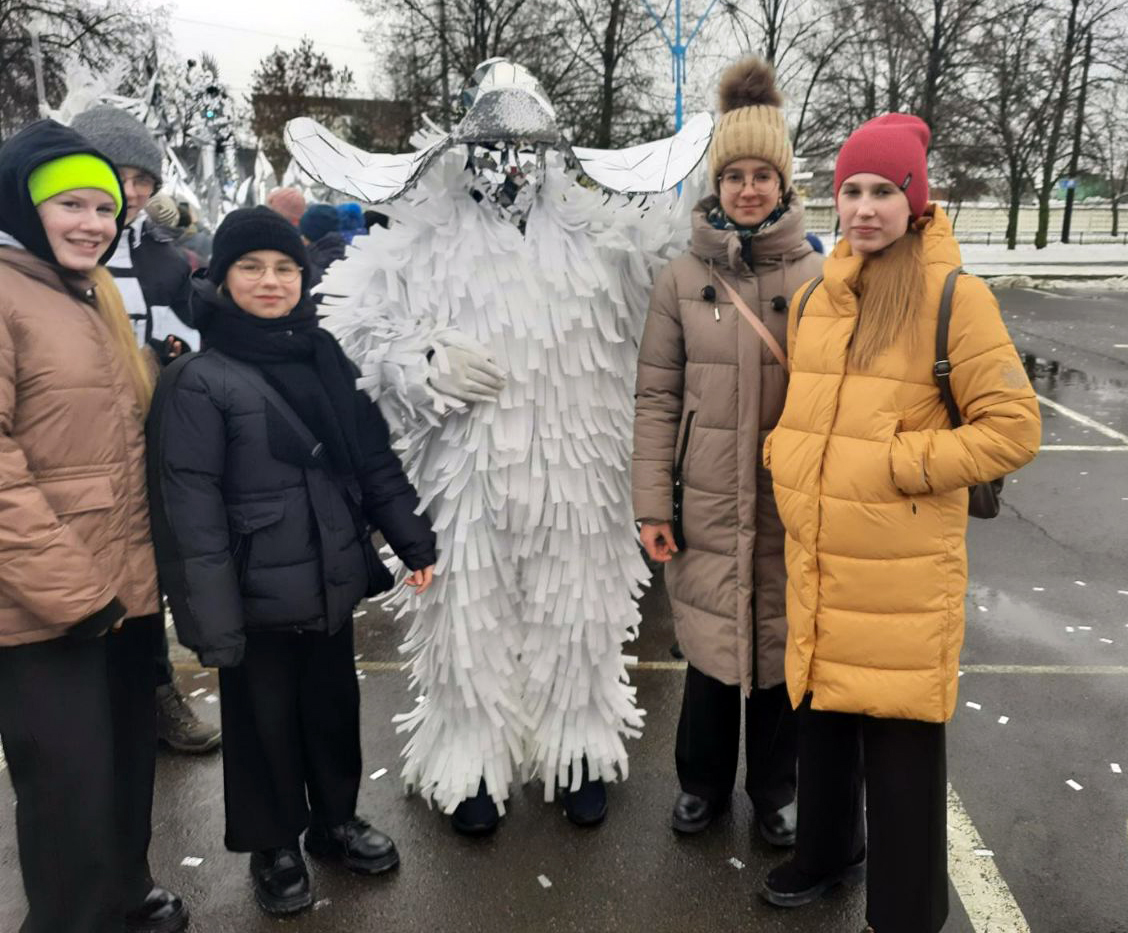Юных пинчан пригласили на новогодний праздник в Бресте
