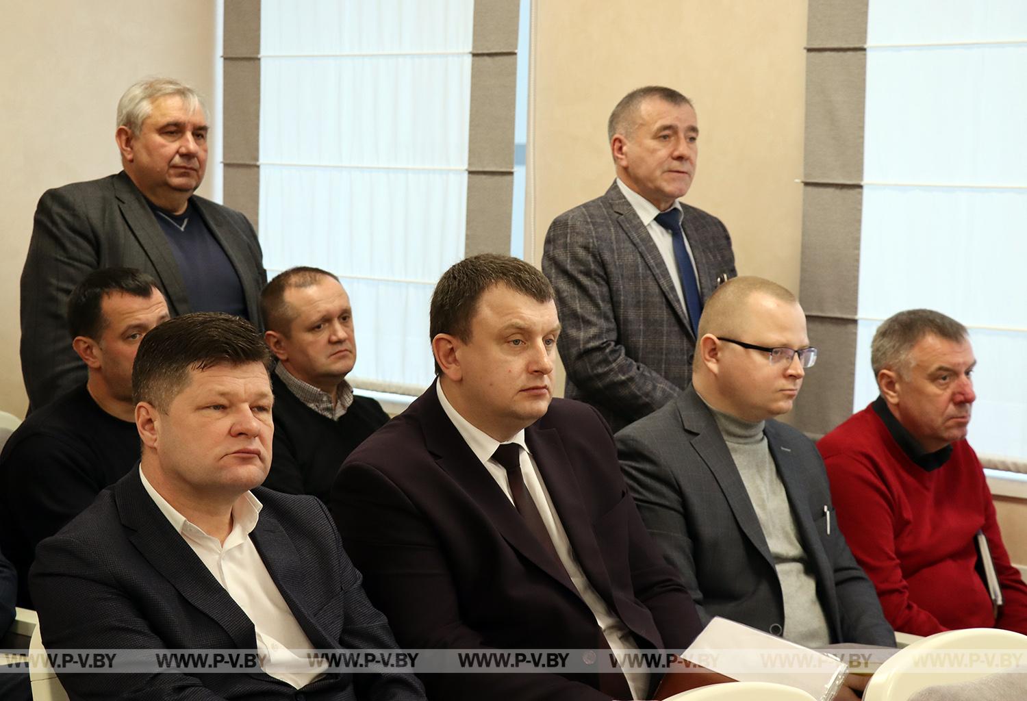 Валерий Ребковец: «Инфекционный корпус – стройка №1 в Пинске»