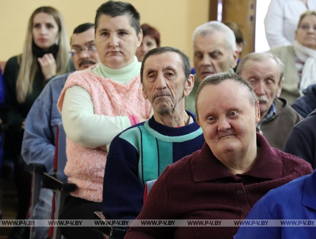 Республиканская акция «От всей души» прошла в Жабчицком доме-интернате для престарелых и инвалидов