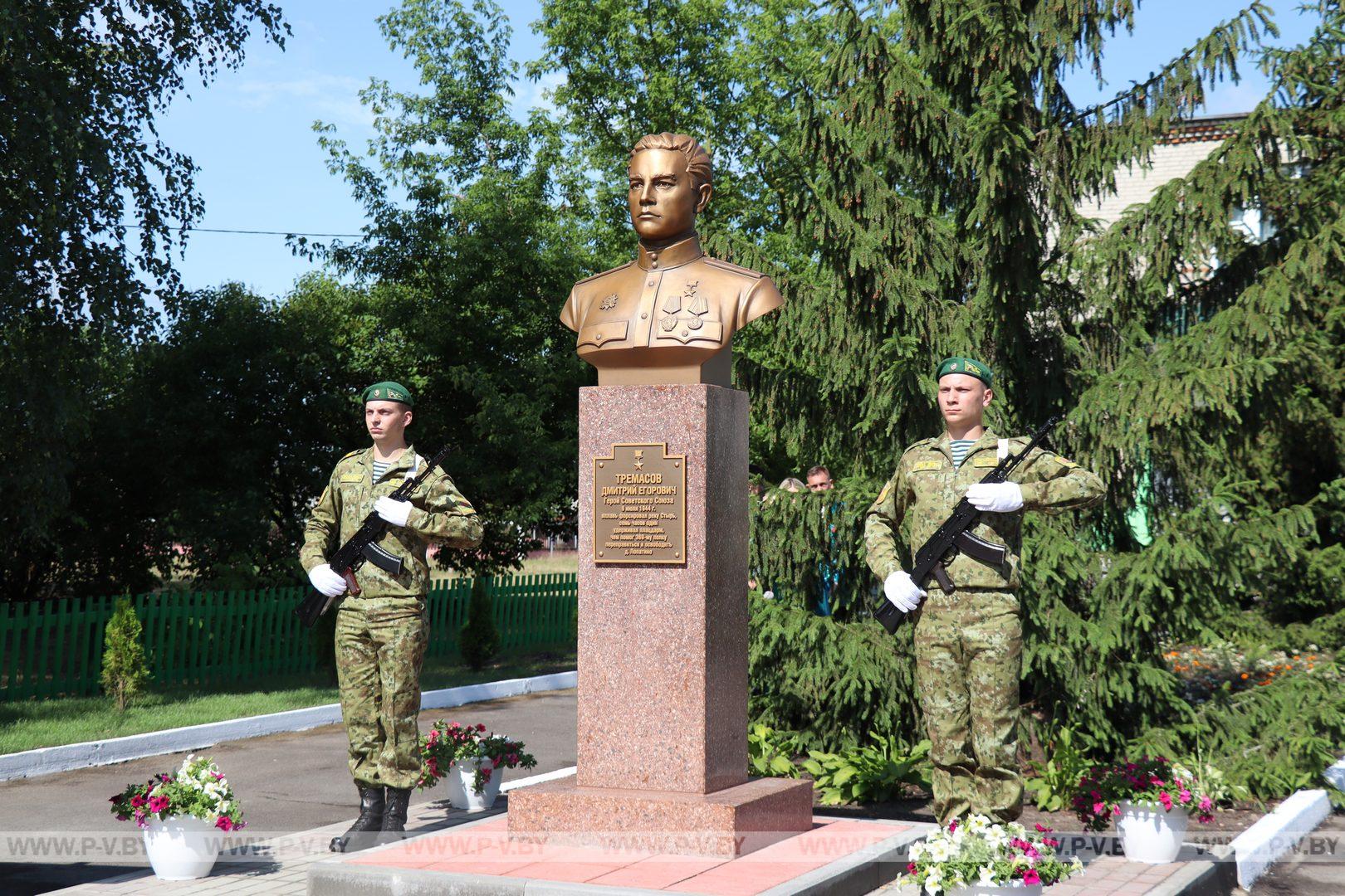 В Пинском районе установят памятник легендарному партизанскому командиру Василию Коржу