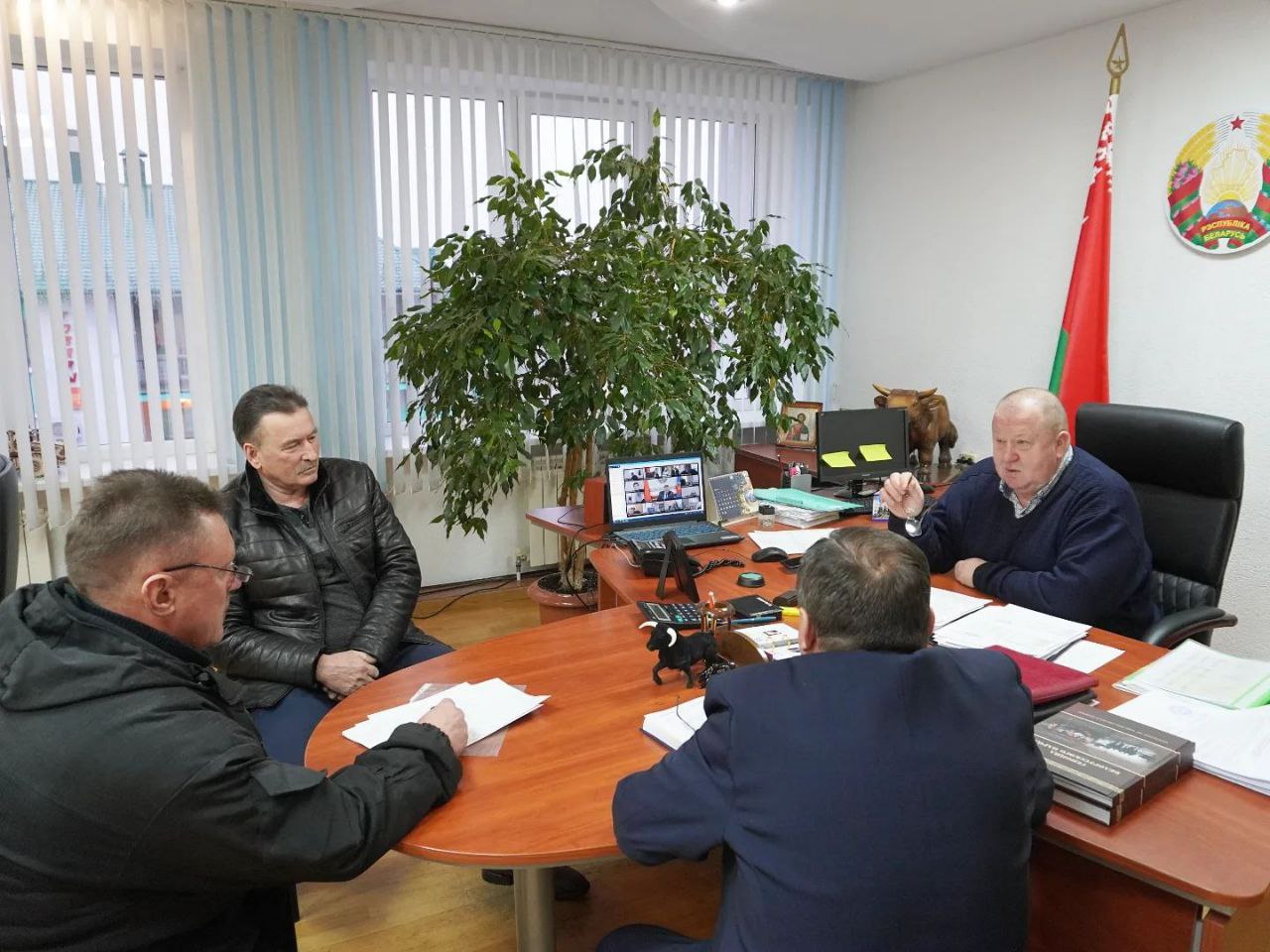 «На кону – качество жизни населения»: Владимир Хроленко провёл личный приём граждан