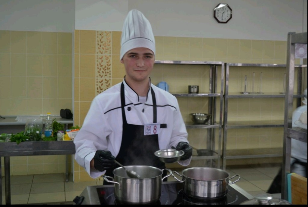 Учащийся Пинского аграрного колледжа Иван Бобко стал призёром в областном конкурсе профмастерства