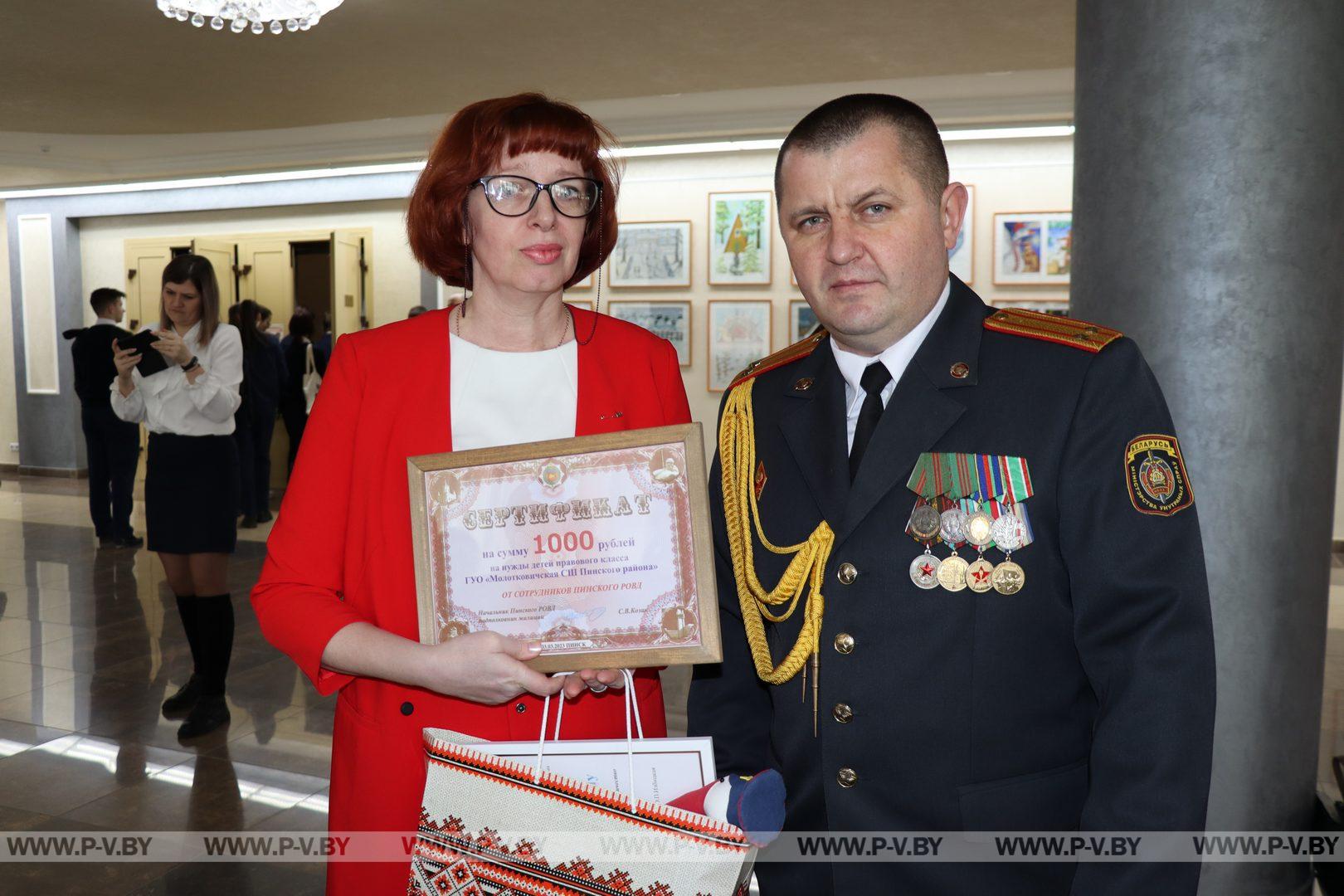 «Служим Закону, народу, Отчизне!»: состоялся праздничный концерт ко Дню белорусской милиции