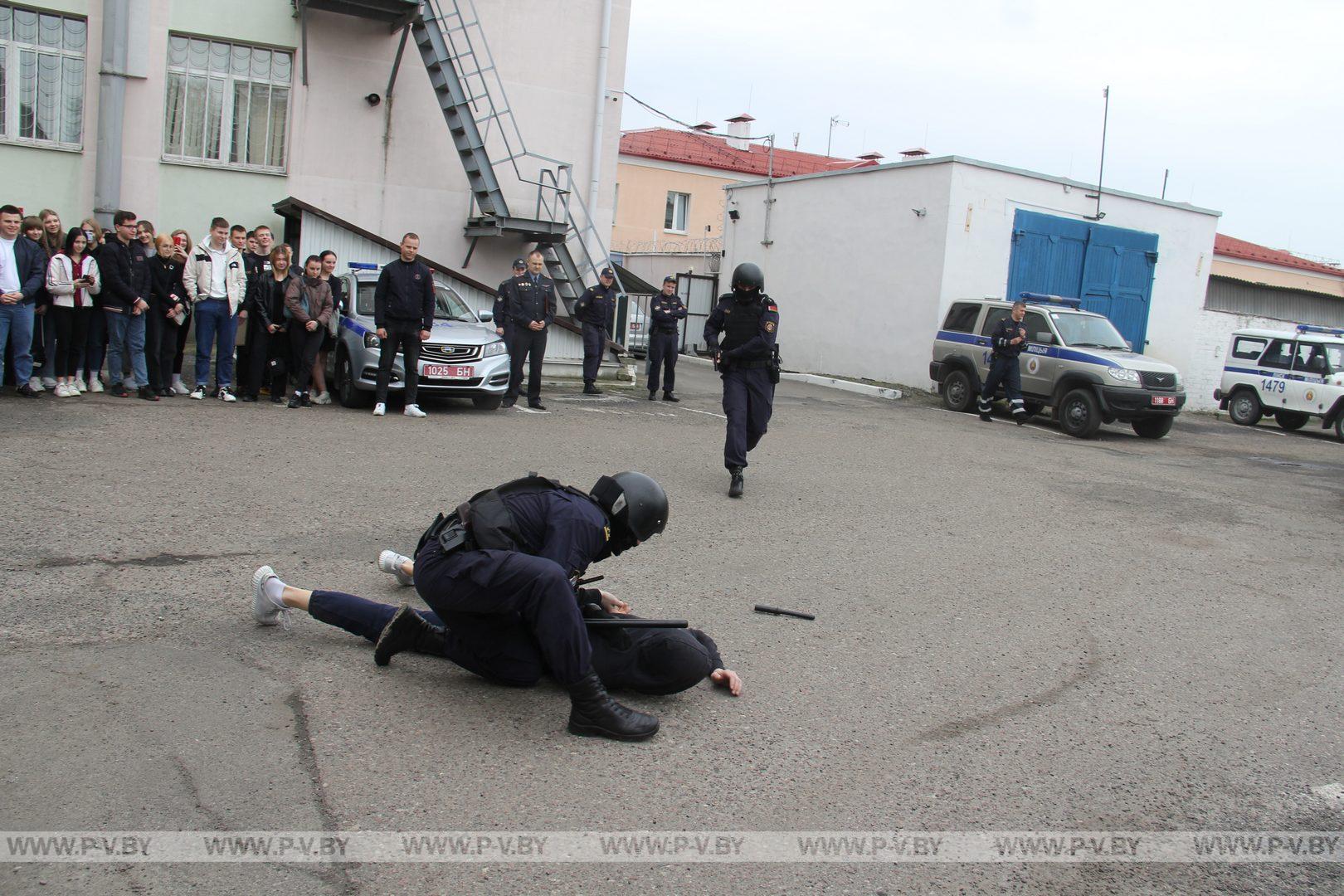 В Пинске наградили лучших дружинников и членов отрядов МООП