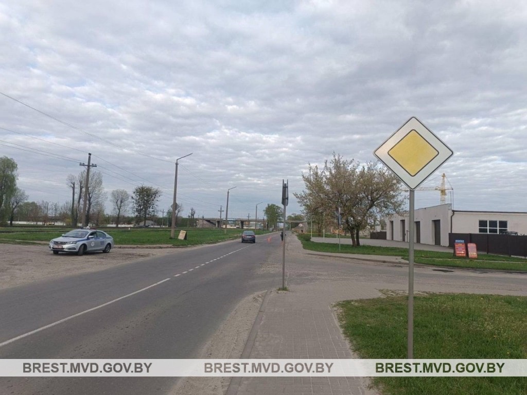 В результате двух ДТП в Пинске пострадали пешеход и мотоциклист