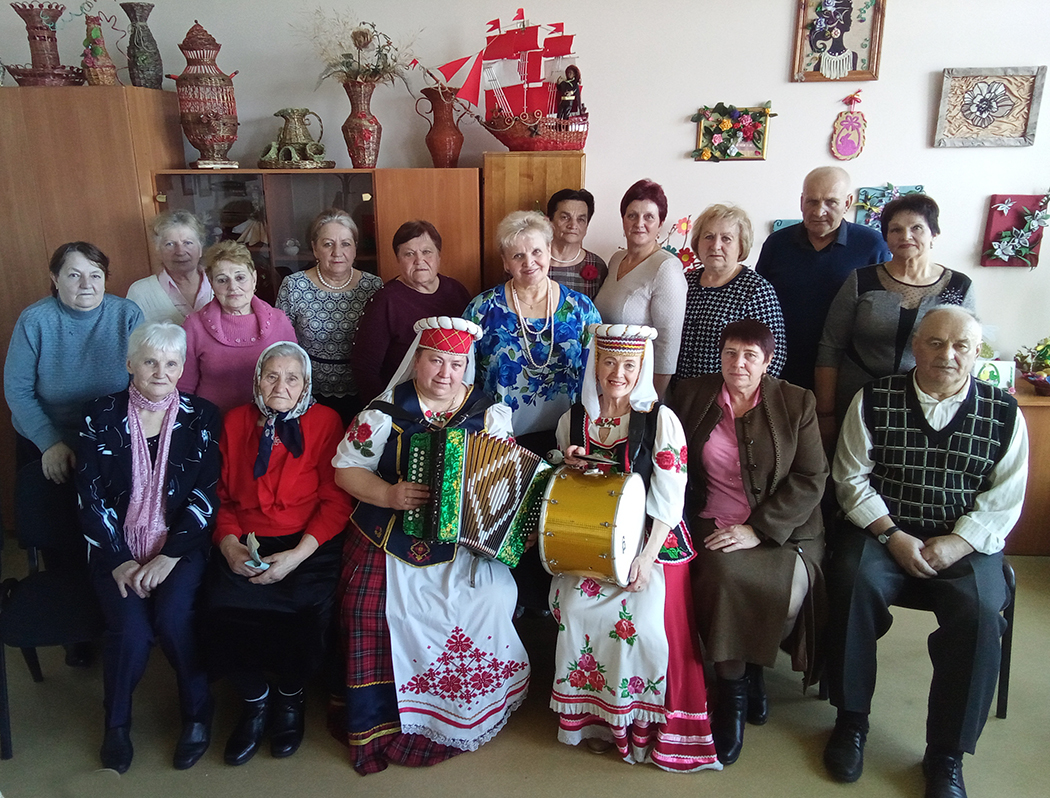 Пасхальные посиделки с клубом «Красота и здоровье» и «Доброславскими зажигалочками»
