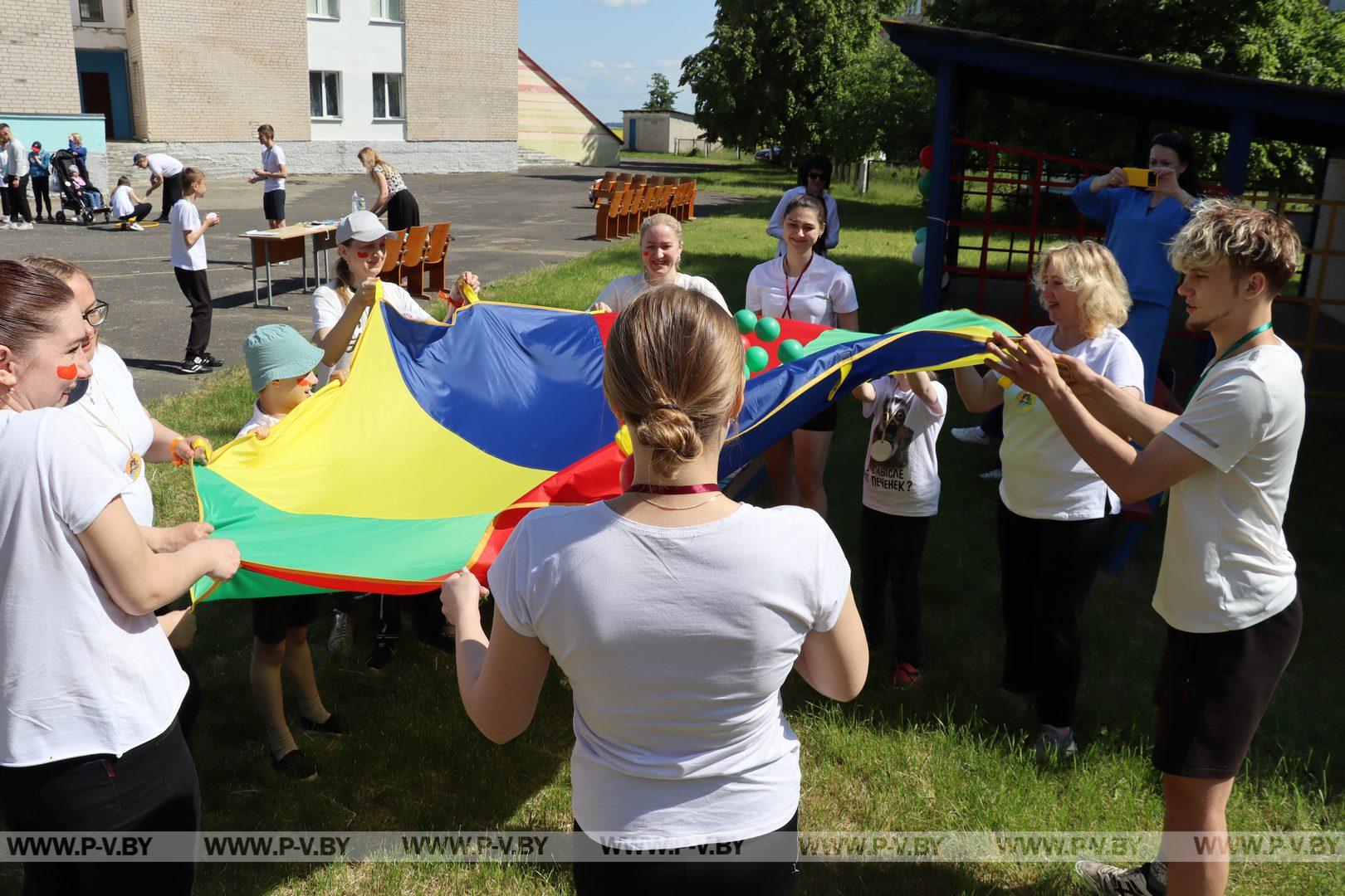 В Пинске прошёл городской инклюзивный спортивный фестиваль «Стартуют все!»