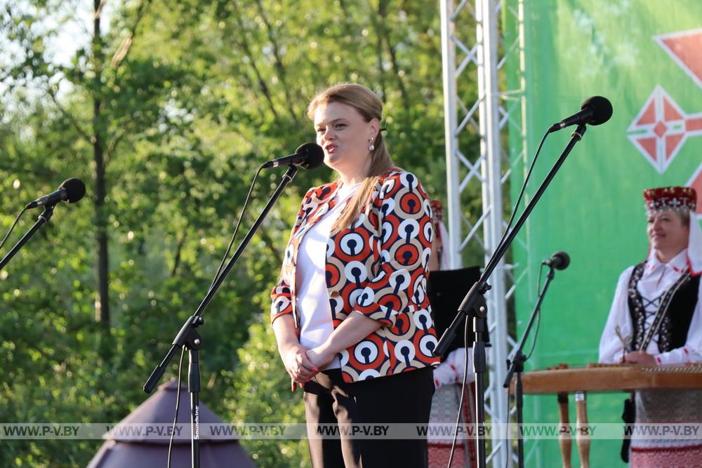 Вёска Парэчча прымала ўдзельнікаў VIІ абласнога свята-конкурсу “Грай, гармонік! Звіні, прыпеўка!”