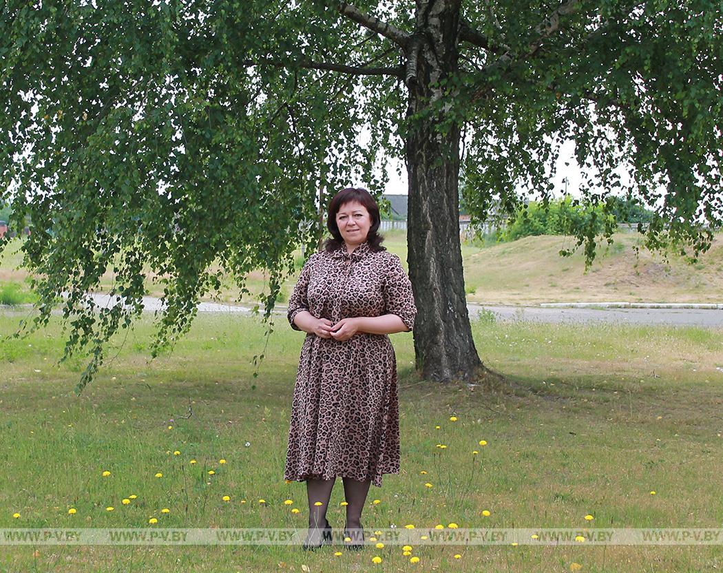 Светлана СТАСЕВИЧ: «Мы живём на цветущей земле, в стране больших возможностей» Светлана СТАСЕВИЧ: «Мы живём на цветущей земле, в стране больших возможностей»