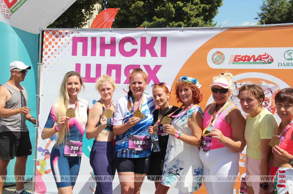 «Пiнскi шлях» объединил более сотни спортсменов. Фоторепортаж