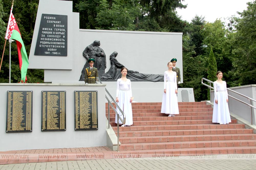 Пинск сегодня. 80-Летием освобождения Мценска от немецко-фашистских захватчиков!. 3 Июля освобождение города Минск от немецко фашистских захватчиков.