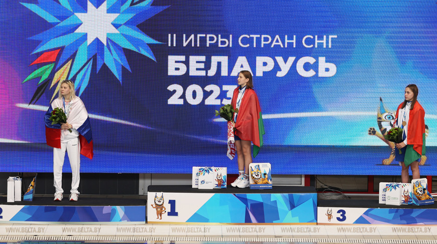 Победительница соревнований по плаванию II Игр стран СНГ: я готова всех обнять